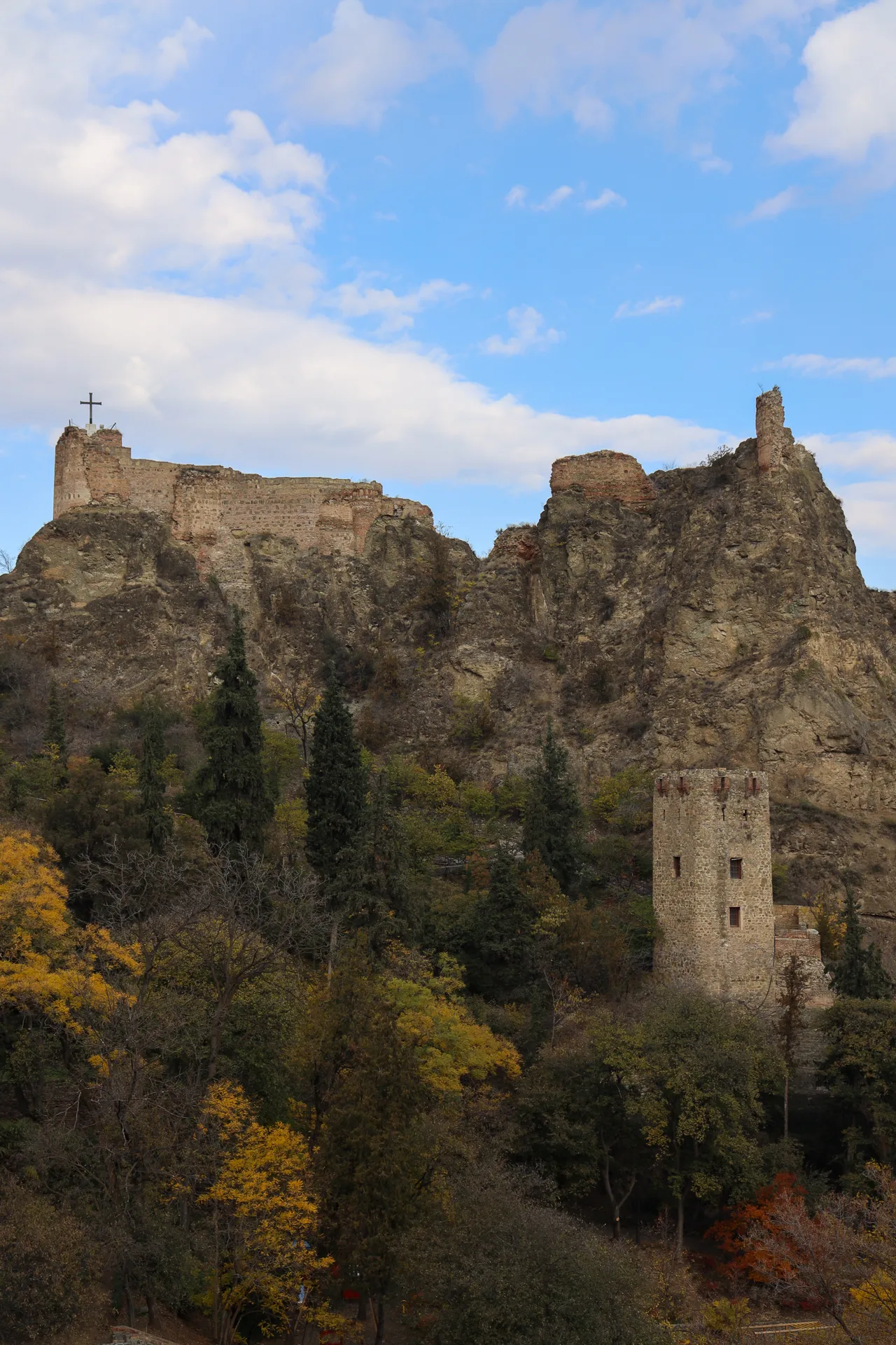 Stadsmiljö i Tbilisi, Georgien – bild 5
