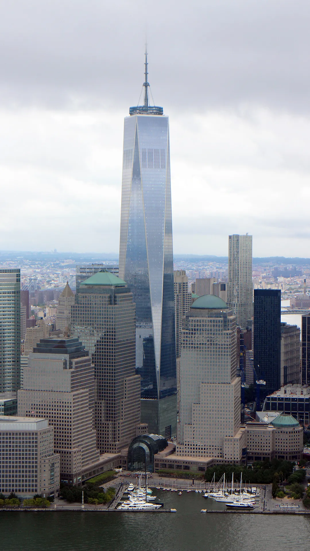 One World Trade Center sedd från helikopter